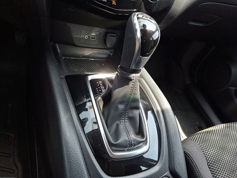 Used 2019 Nissan Rogue Sport SV AWD/4WD image 14