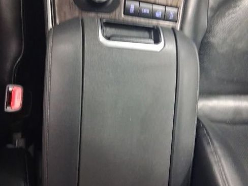 Used 2021 Toyota Highlander Limited AWD/4WD image 22