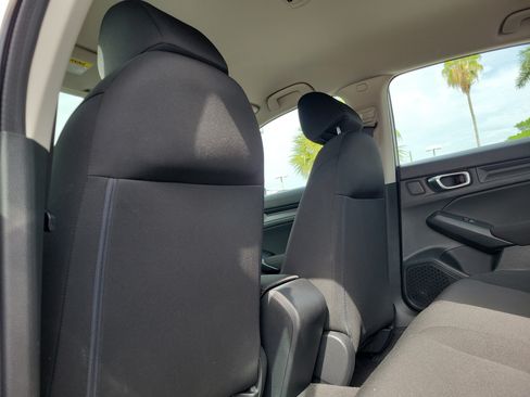 Used 2023 Honda Civic LX image 11