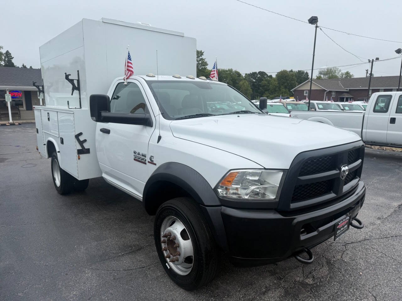 Used 2016 RAM 5500 Tradesman w/ Power Accessory Group RWD image 4