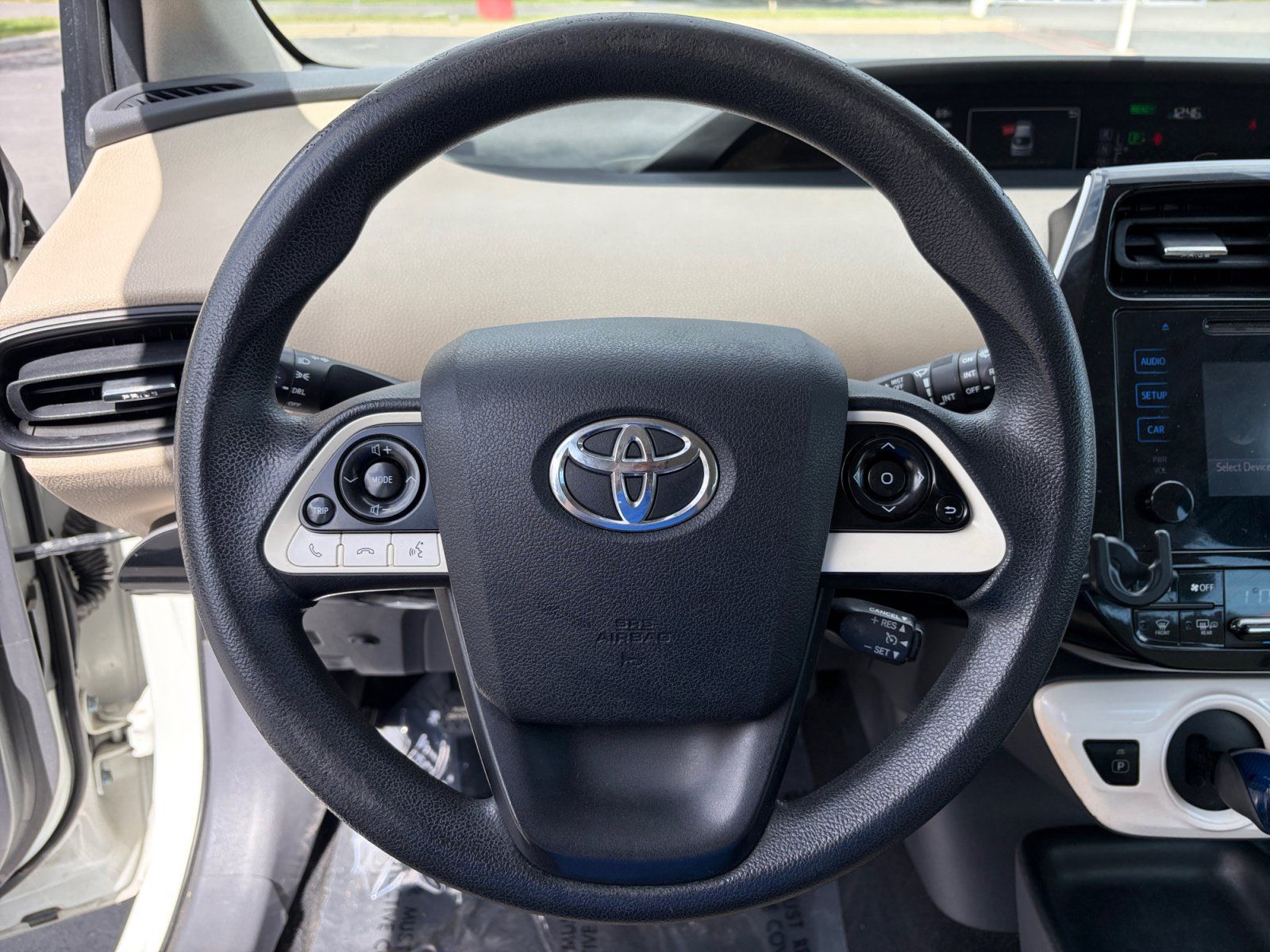 Used 2016 Toyota Prius Two FWD image 12