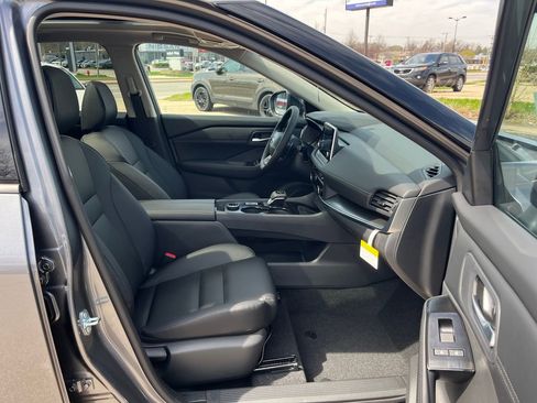 New 2026 Nissan Rogue SV image 16