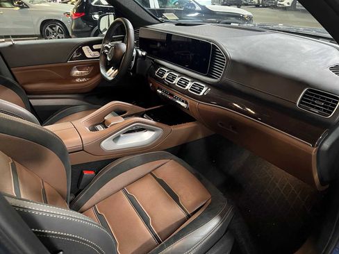 Certified 2024 Mercedes-Benz GLS 63 AMG 4MATIC image 11