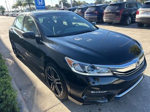 Used 2016 Honda Accord Sport image 3