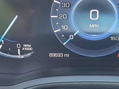 Used 2019 Cadillac Escalade ESV Premium Luxury AWD/4WD image 11