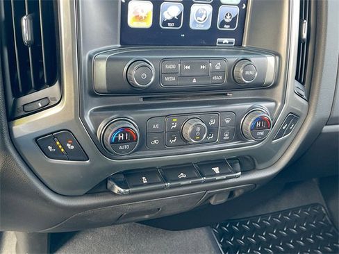 Certified 2019 Chevrolet Silverado 2500 LT w/ LT Convenience Package image 16