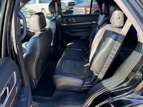 Used 2017 Ford Explorer Limited w/ Equipment Group 301A image 12