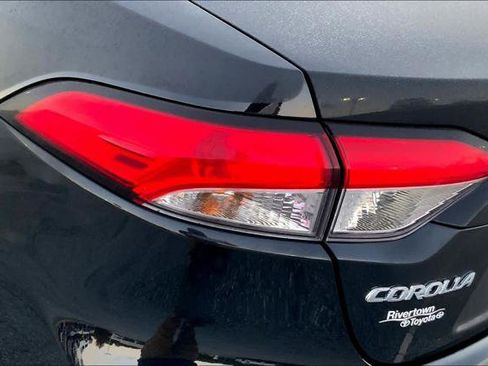 Certified 2025 Toyota Corolla LE image 26