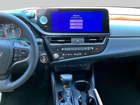 Used 2023 Lexus ES 350 w/ Premium Package FWD image 7