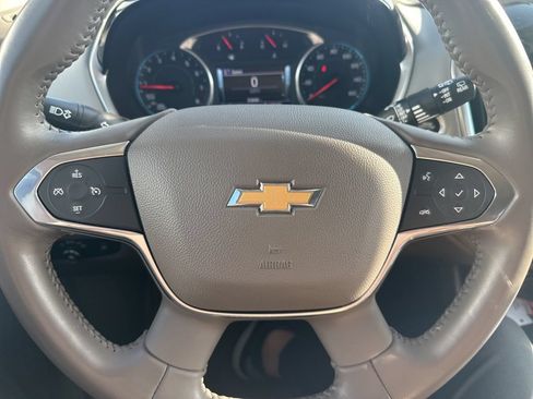 Used 2019 Chevrolet Traverse LT w/ LT Premium Package FWD image 11