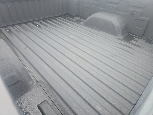 Used 2019 Chevrolet Silverado 1500 LT w/ All-Star Edition image 10