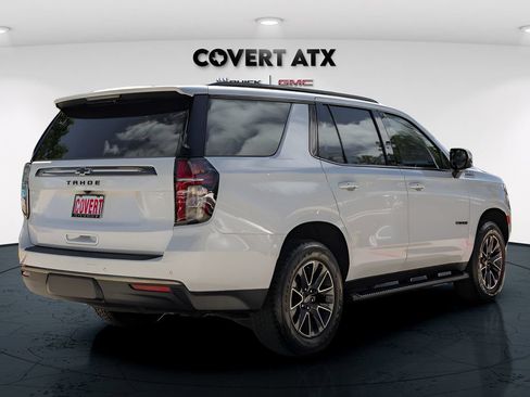 Used 2022 Chevrolet Tahoe Z71 w/ Luxury Package AWD/4WD image 7