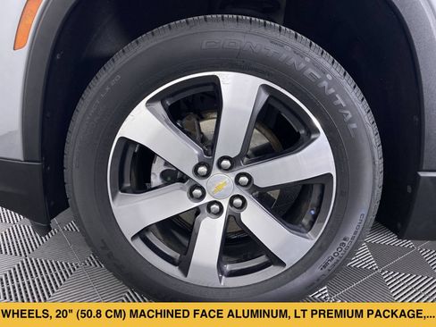 Certified 2023 Chevrolet Traverse LT w/ LT Premium Package AWD/4WD image 17