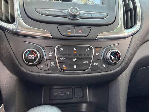 Used 2022 Chevrolet Equinox LT AWD/4WD image 69