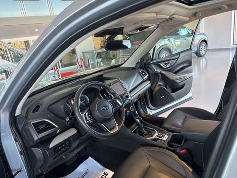 Used 2023 Subaru Forester Limited image 19