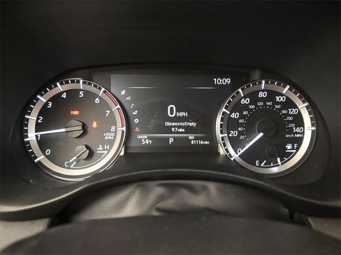 Used 2023 Toyota Highlander L image 26