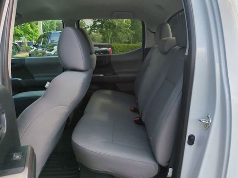 Certified 2023 Toyota Tacoma SR5 w/ Technology Package AWD/4WD image 13
