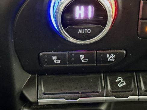 Used 2021 GMC Sierra 1500 AT4 image 19