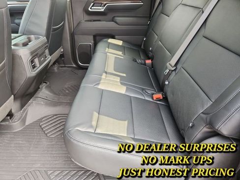 New 2026 Chevrolet Silverado 1500 LT image 24