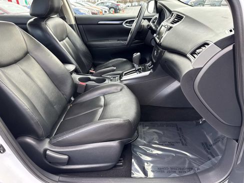 Used 2019 Nissan Sentra SL w/ Exterior Package image 25
