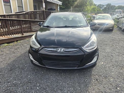 Used 2016 Hyundai Accent SE w/ Option Group 03 FWD image 5