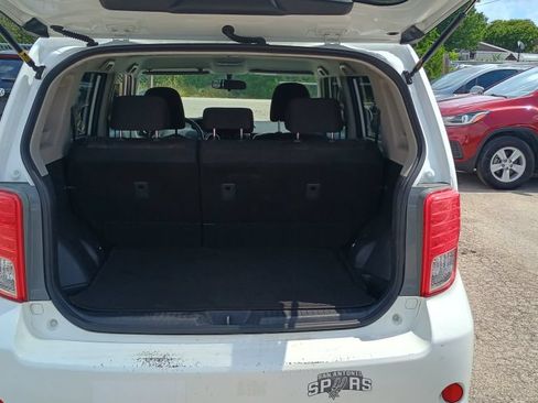 Used 2013 Scion xB FWD image 18