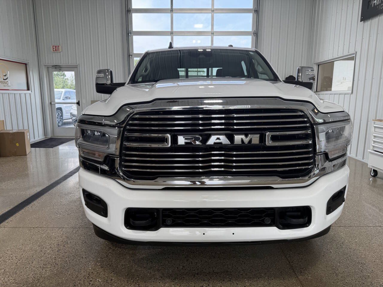 Used 2024 RAM 2500 Laramie w/ Safety Group AWD/4WD image 7