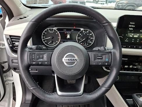 Used 2021 Nissan Rogue SL w/ Premium Package image 21