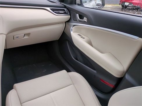 New 2026 Genesis G70 2.5T image 16