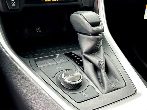 New 2025 Toyota RAV4 LE image 13