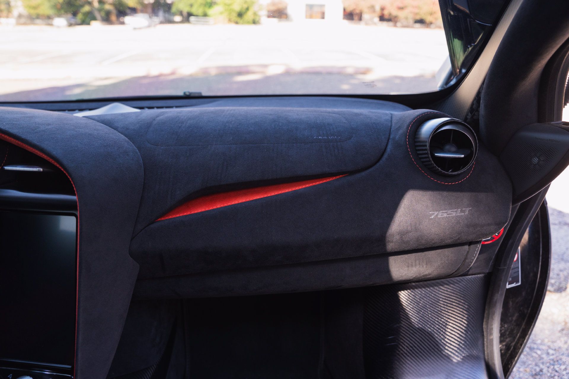 Used 2021 McLaren 765LT RWD image 96