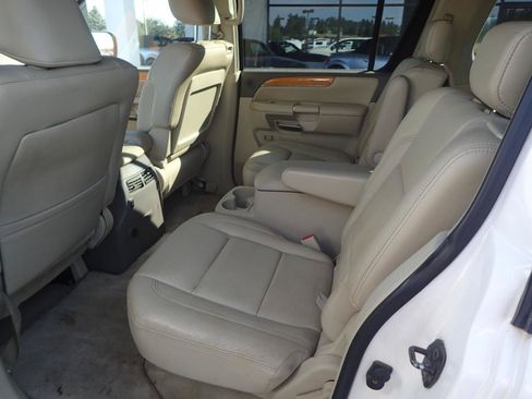 Used 2009 INFINITI QX56 4WD image 11