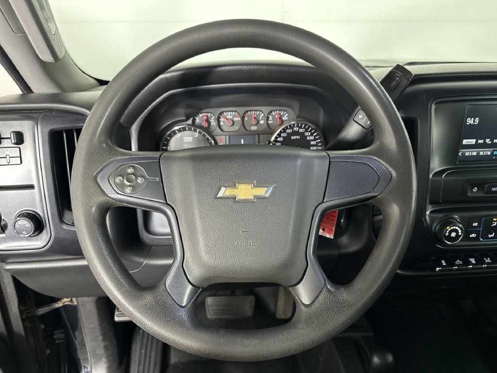 Used 2016 Chevrolet Silverado 3500 W/T w/ WT Convenience Package AWD/4WD image 14