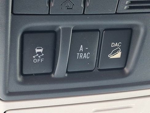 Used 2011 Toyota 4Runner SR5 AWD/4WD image 24