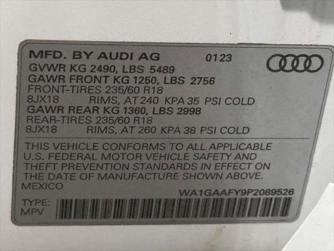 Used 2023 Audi Q5 2.0T Premium w/ Convenience Package AWD/4WD image 32