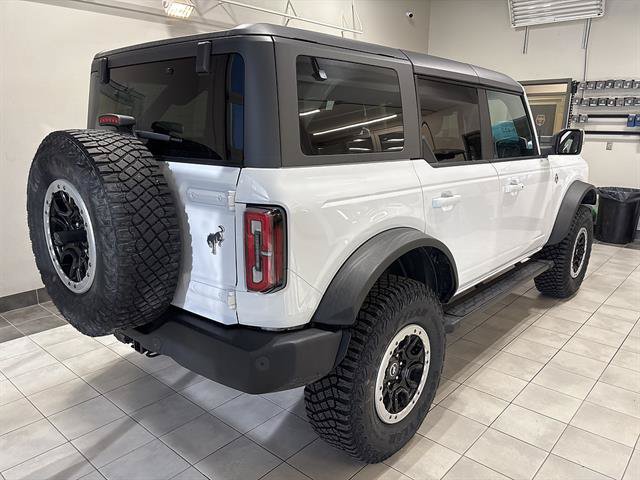 Used 2023 Ford Bronco Outer Banks w/ Sasquatch Package AWD/4WD image 4