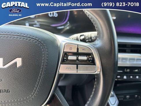 Used 2025 Kia Telluride S AWD/4WD image 24