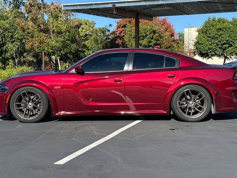 Used 2020 Dodge Charger Scat Pack image 8