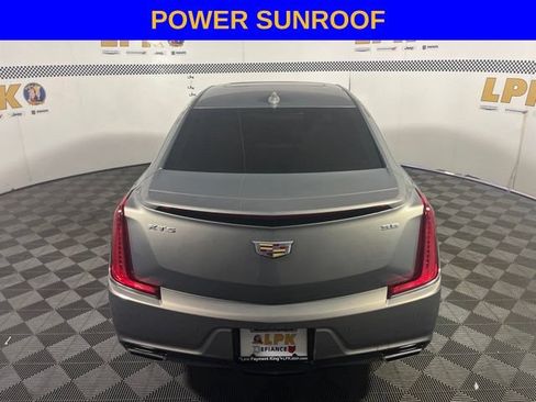 Used 2019 Cadillac XTS Platinum FWD image 4