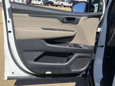 Used 2022 Honda Odyssey EX-L image 15