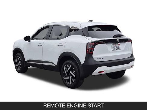 Certified 2026 Nissan Kicks SV FWD image 7