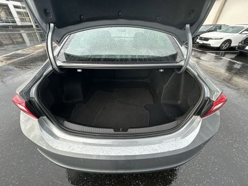 Used 2024 Chevrolet Malibu LT image 23