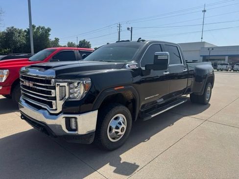 Used 2023 GMC Sierra 3500 SLT w/ SLT Convenience Package AWD/4WD image 1