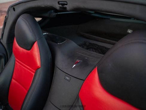 Used 2009 Pontiac Solstice Coupe RWD image 40