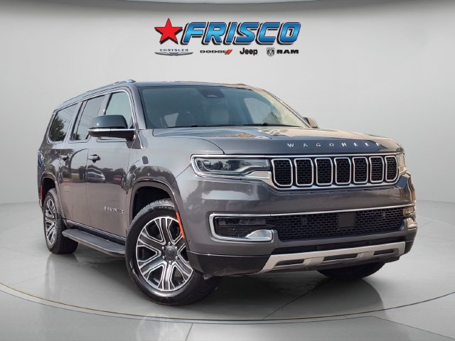 Used 2024 Jeep Wagoneer L Series II w/ Flexible Seating Group RWD image 1