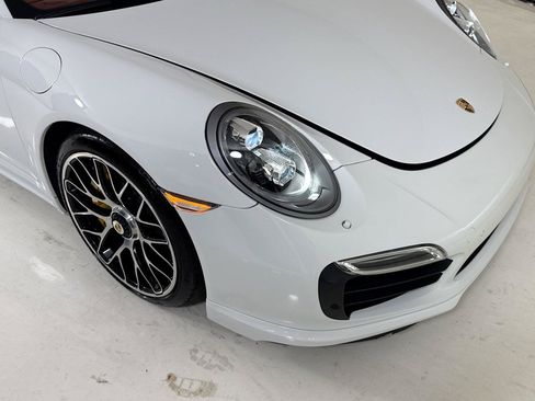 Used 2015 Porsche 911 Turbo S AWD/4WD image 36