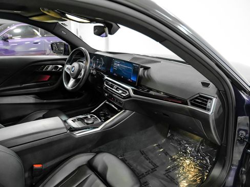 Used 2023 BMW 230i Coupe w/ M Sport Package RWD image 17