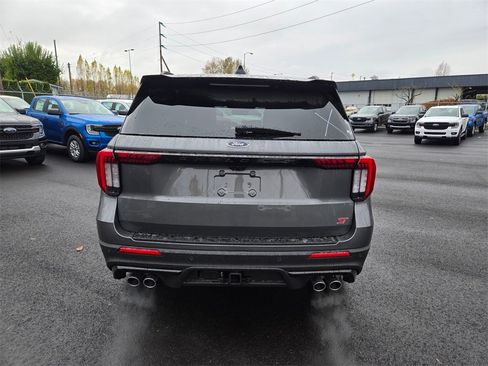 New 2026 Ford Explorer ST image 6