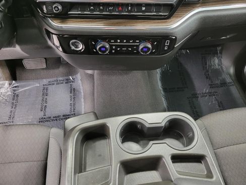 Used 2023 Chevrolet Silverado 1500 LT image 17