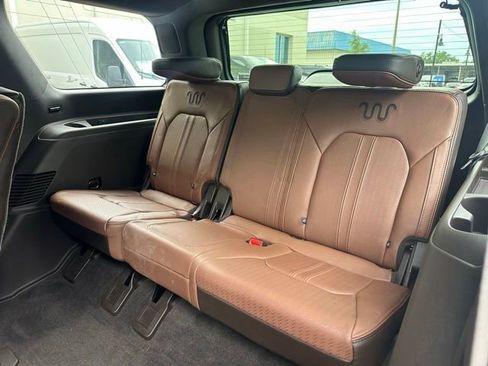 Used 2022 Ford Expedition King Ranch RWD image 17